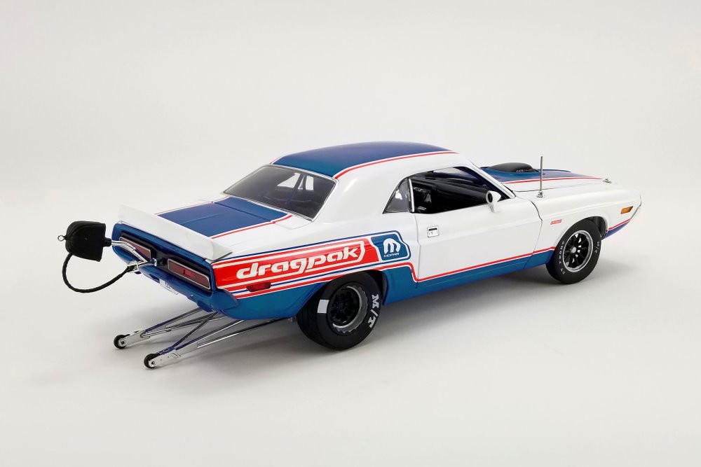 1971 Dodge HEMI Challenger R/T MOPAR Drag Pak Acme A1806017 - 1/18 scale Diecast Car