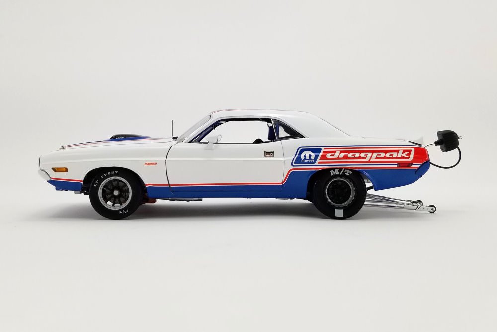 Mopar diecast sales