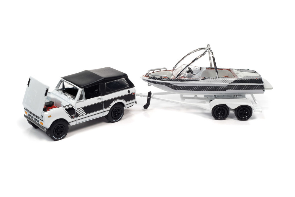 ■1/64【FUTURE　THEME　 SERIES　02】LED2COLOR 1979 International Scout II, Deep Red Metallic - Johnny