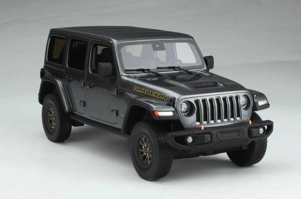 118スケールで全長約25cmJeepミニカー　GT Spirit 1/18 ラングラールビコン