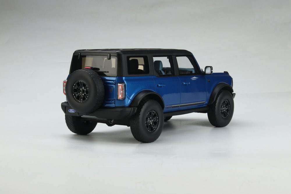 2021 Ford Bronco First Edition, Lightning Blue - GT Spirit US046