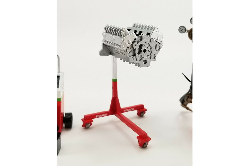 Texaco Oil Shop Tool Set #1, Red and White - GMP 18961 - 1/18