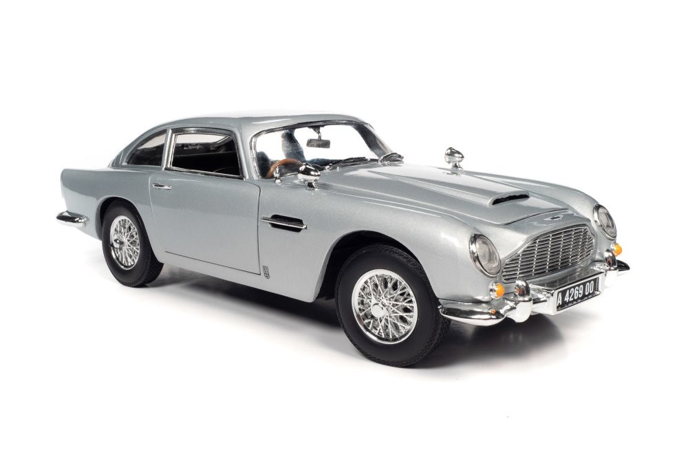 1965 Aston Martin DB5 Coupe RHD (Right Hand Drive),  James Bond 007 "No Time To Die" - Acme AWSS131 - 1/18 scale Diecast Model Toy Car