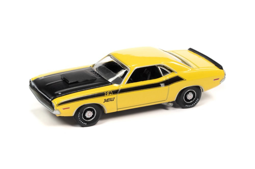 1970 Dodge Challenger T/A, Banana Yellow - Auto World AWSP086/24B - 1/64  scale Diecast Car