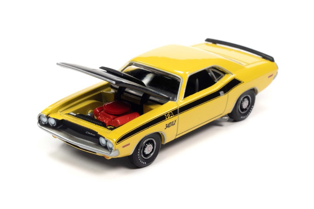 1970 Dodge Challenger T/A, Banana Yellow - Auto World AWSP086/24B - 1/64  scale Diecast Car