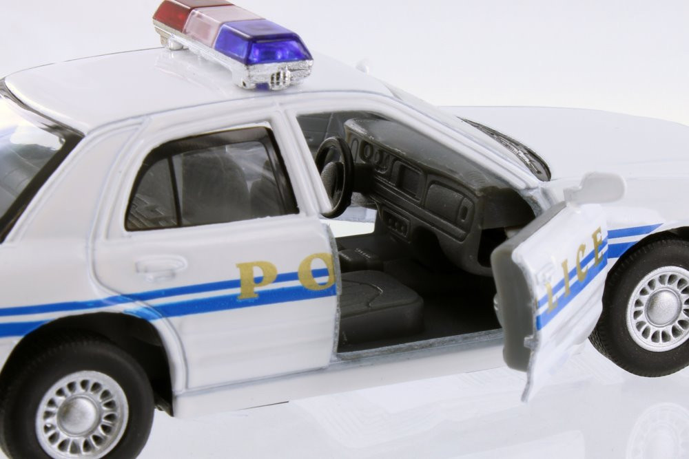 Ford Crown Victoria Police Interceptor, White - Kinsmart 5342D - 1/42 scale Diecast Car