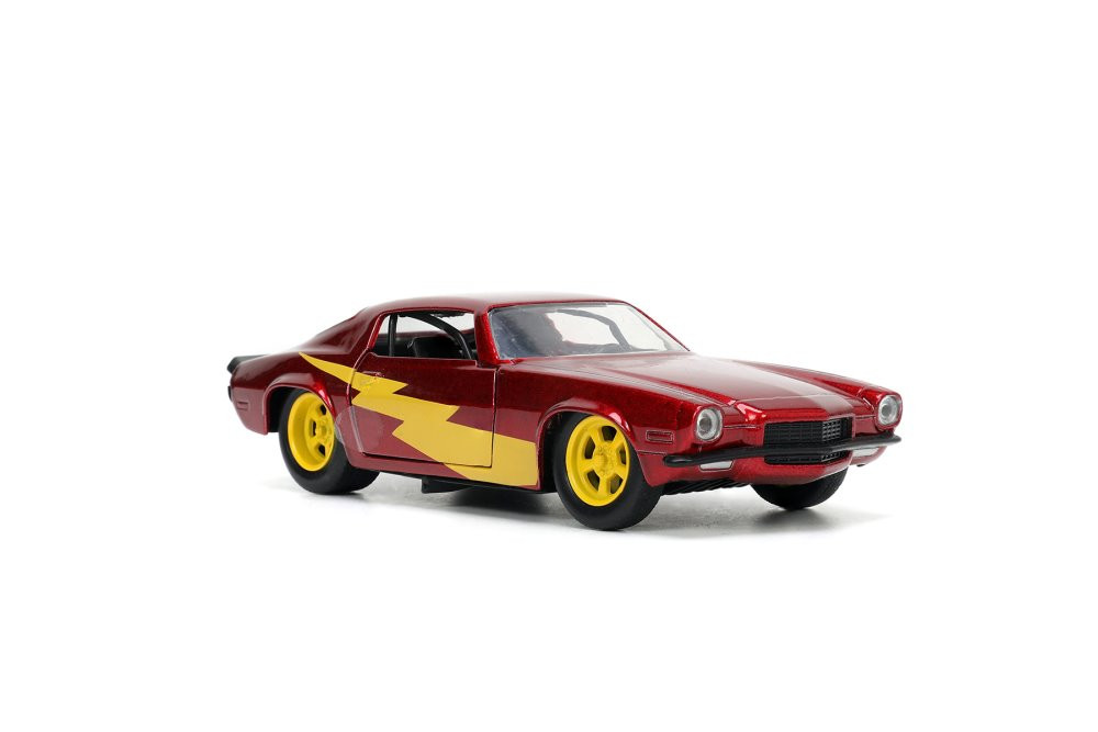 1973 Chevy Camaro w/ The Flash Figurine, The Flash - Jada Toys