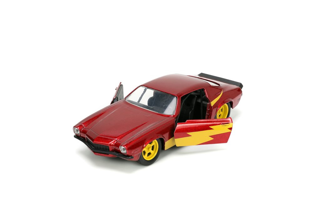1973 Chevy Camaro w/ The Flash Figurine, The Flash - Jada Toys