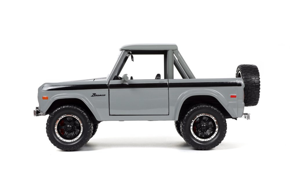 1973 Ford Bronco Pickup Truck with Extra Wheels, Gray - Jada Toys 33849 - 1/24 scale Diecast Car
