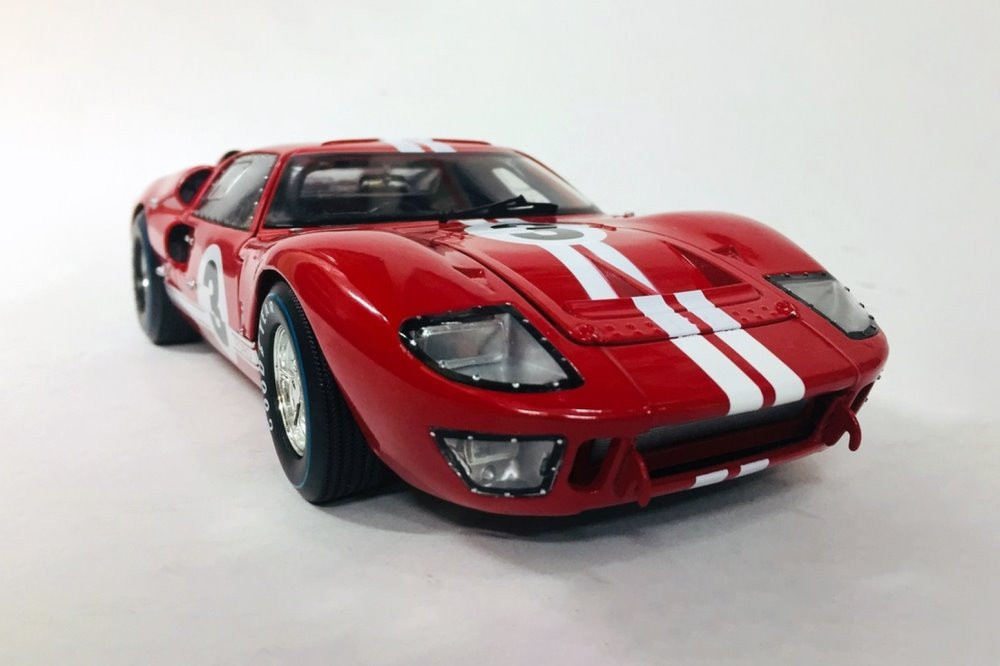 1966 Ford GT-40 MK II Le Mans #3, Red - Shelby Collectibles SC406R