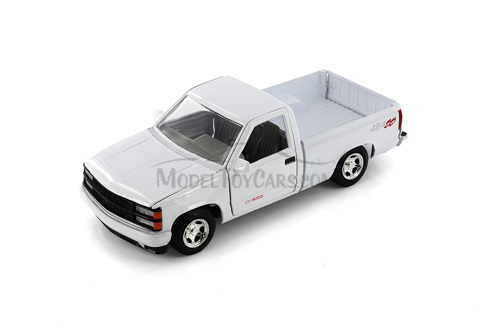 1992 Chevy 454 SS Pickup Truck, White - Motor Max 73203WH - 1/24 Scale Diecast Model Toy Car