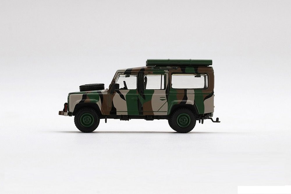 ミニカー MINI GT Land Rover Defender 110 Malaysia Land Rover Defender 110 Malaysian Army, Green Camouflage