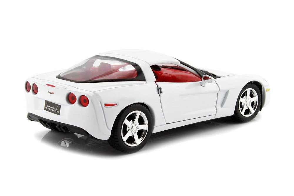 2005 Chevy Corvette C6 Hardtop, White - Showcasts 73270AC/W - 1/24 scale Diecast Model Toy Car