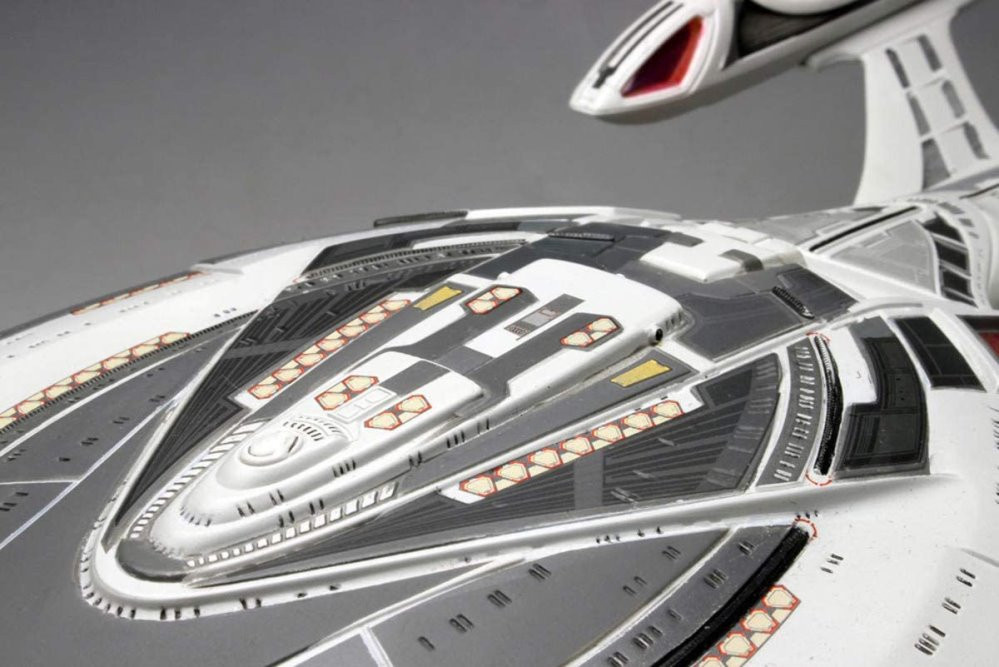 AMT Star Trek U.S.S. Enterprise 1701-E, 1/1400 scale Plastic Model Car Kit - AMT853