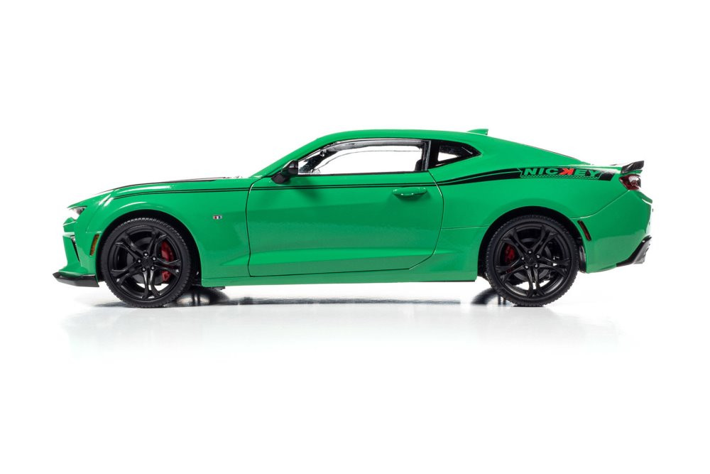 Nickey 2017 Chevy Camaro SS 1LE, Krypton Green - Auto World AMM1276 - 1/18 scale Diecast Car
