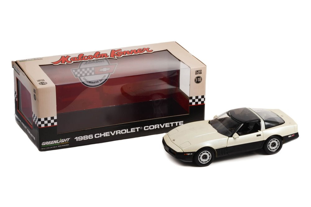 1986 Chevy Corvette C4, Silver Tan/Black - Greenlight 13632 - 1/18 scale Diecast Car