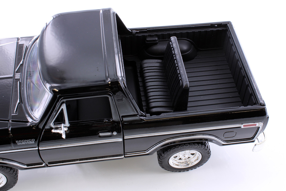 1978 Ford Bronco Custom (Open Top), Black - Motor Max 79374WBK - 1/24 scale Diecast Model Toy Car