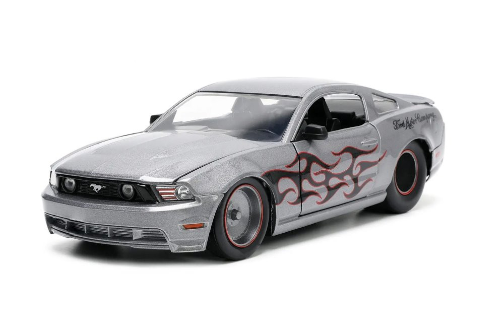 2010 Ford Mustang GT, Silver - Jada Toys 34039/4 - 1/24 scale Diecast Model Toy Car