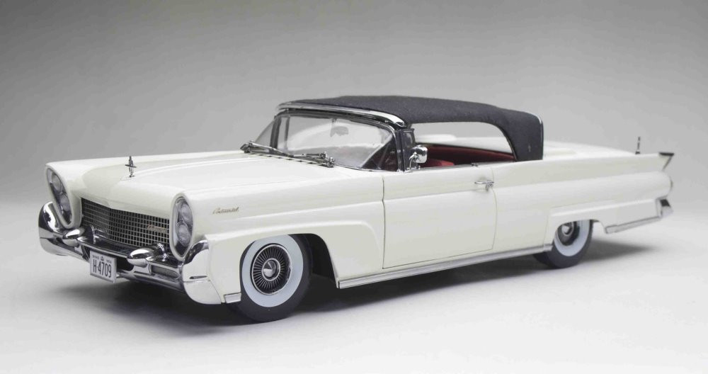 1958 Lincoln Continental MKIII Close Convertible, White - Sun Star 4709 -  1/18 scale Diecast Car