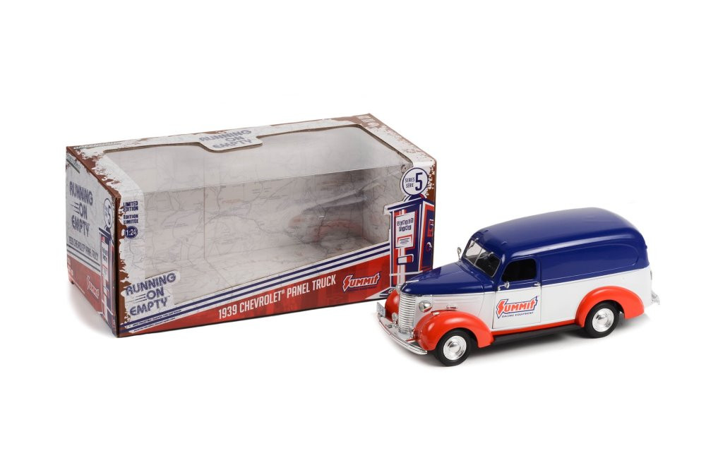 1939 Chevy Panel Truck - Summit Racing Equipment, Red - Greenlight