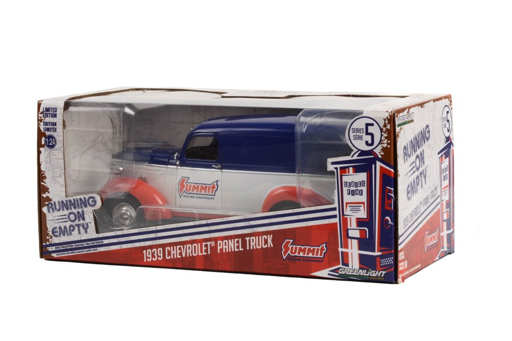 1939 Chevy Panel Truck - Summit Racing Equipment, Red - Greenlight
