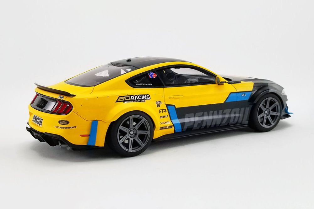 2021 Ford Mustang RTR Spec 5 Widebody, Black/Yellow - GT Spirit