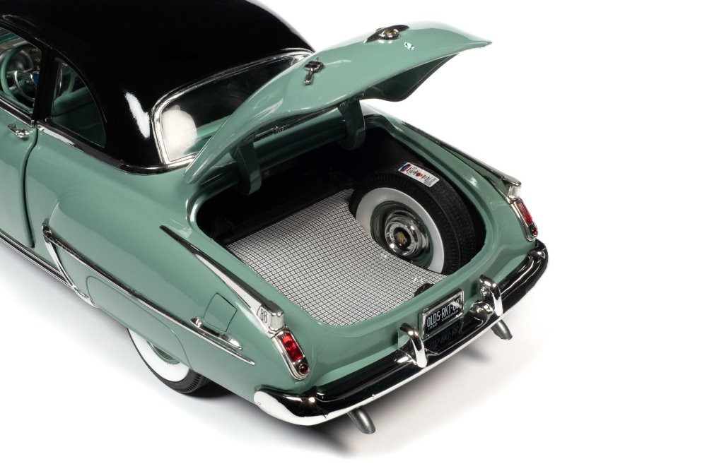 1950 Oldsmobile Rocket 88, Green - Auto World AMM1280 - 1/18 scale