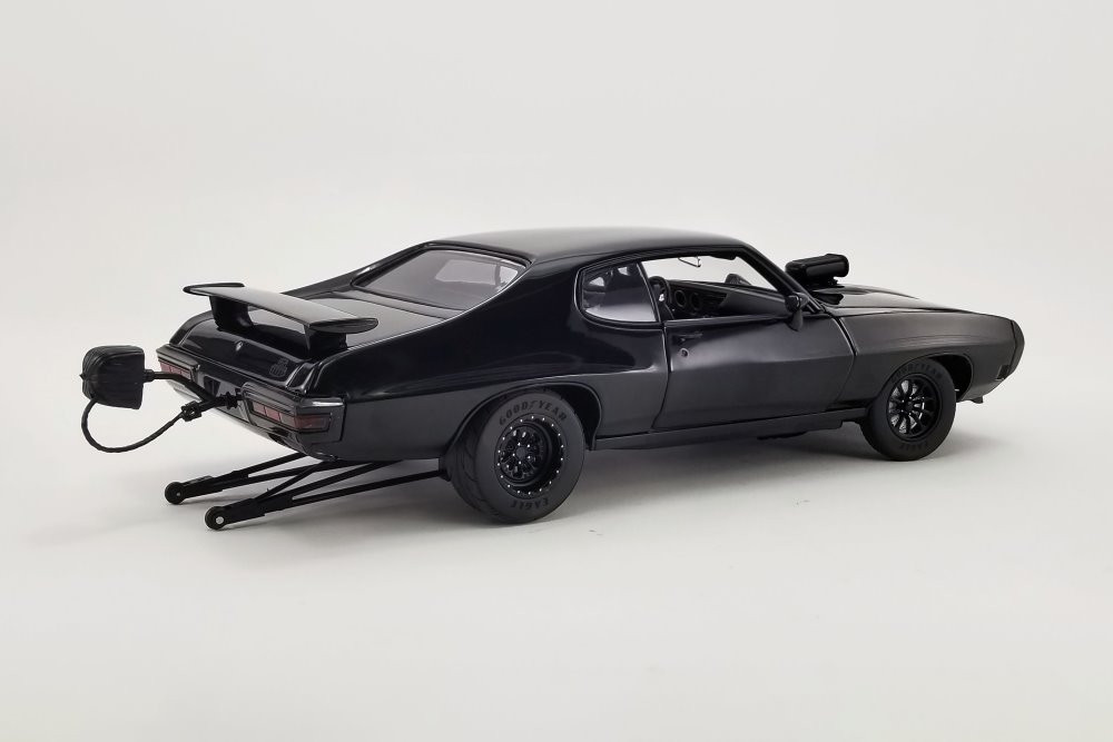 1970 Pontiac GTO Judge Hardtop, Black - Acme A1801217 - 1/18 scale