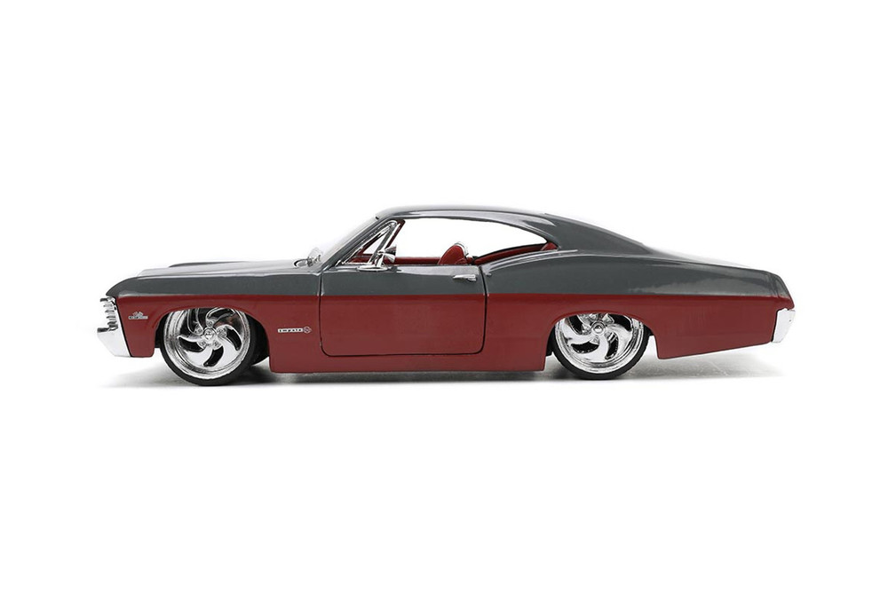 1967 Chevy Impala SS, Gray /Burgundy - Jada Toys 33864 - 1/24