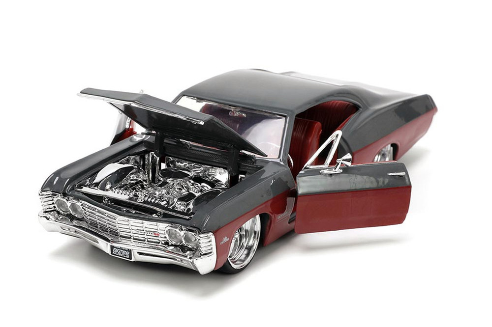 1967 Chevy Impala SS, Gray /Burgundy - Jada Toys 33864 - 1/24