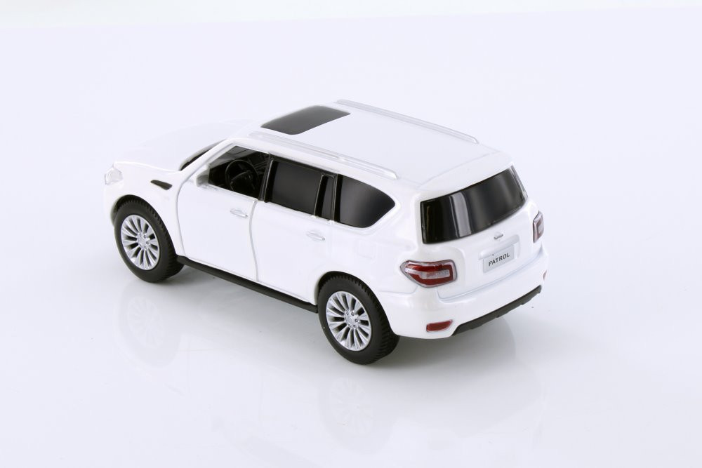 Nissan Patrol Y62, White - Showcasts TM012024 - 1/36 scale Diecast Model  Toy Car