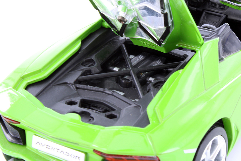 Lamborghini LP700-4 Roadster, Green - Showcasts 68274D - 1/24 scale Diecast Model Toy Car