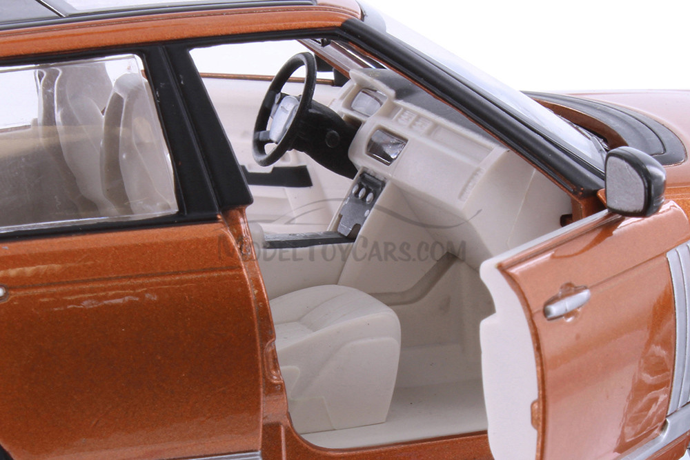 Land Rover Range Rover, Orange - Showcasts 68263D - 1/26 scale Diecast Model Toy Car