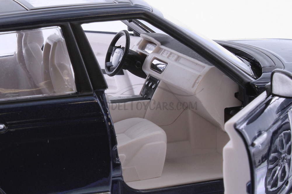 Land Rover Range Rover, Dark Blue - Showcasts 68263D - 1/26 scale