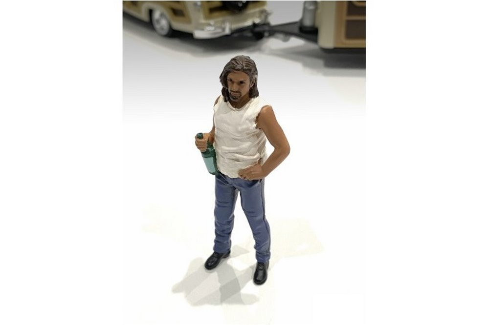 Campers Figure 3, White - American Diorama 76436 - 1/24 scale Figurine - Diorama Accessory