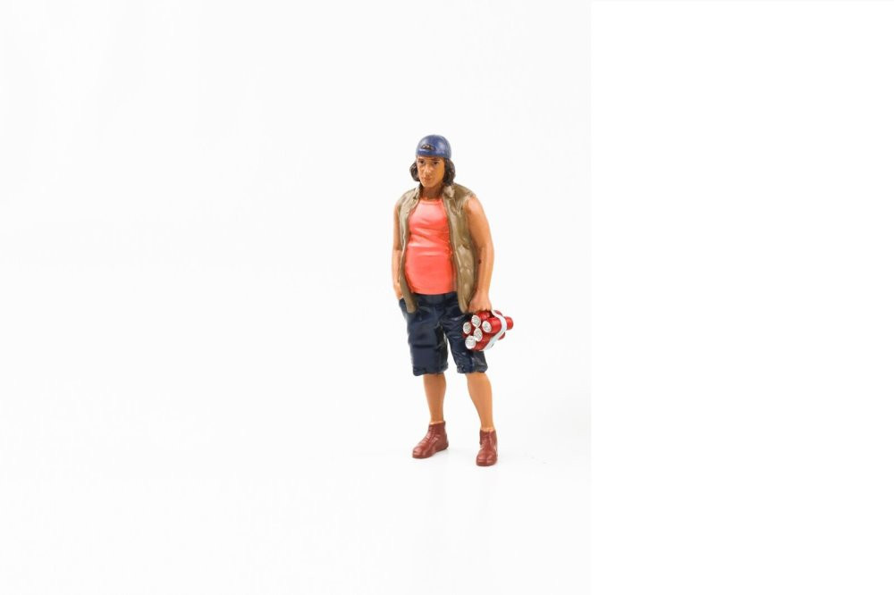 Campers Figure 2, Brown - American Diorama 76435 - 1/24 scale Figurine - Diorama Accessory