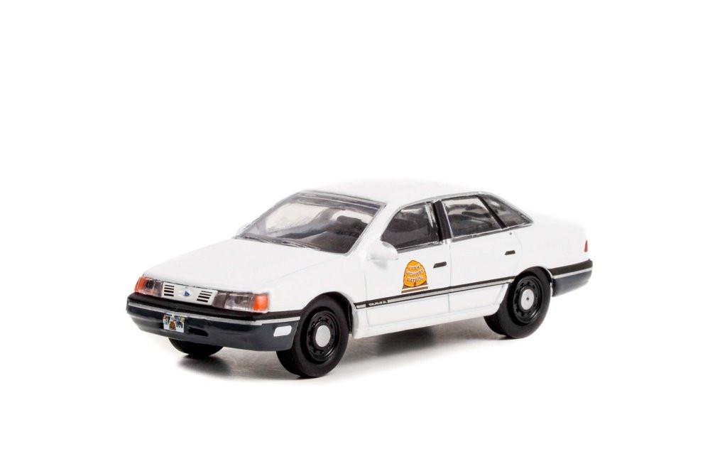 1990 Ford Taurus Police, White - Greenlight 42990A/48 - 1/64 scale Diecast Model Toy Car