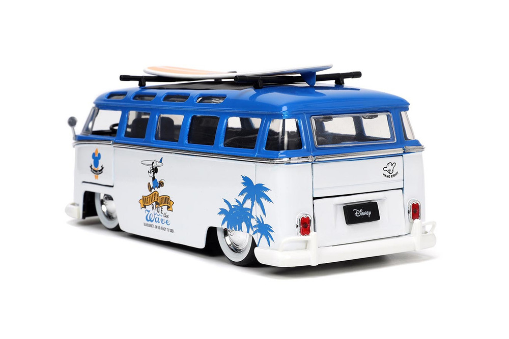 1962 Volkswagen T1 Bus w/ Mickey Mouse Figure - Jada Toys 33179