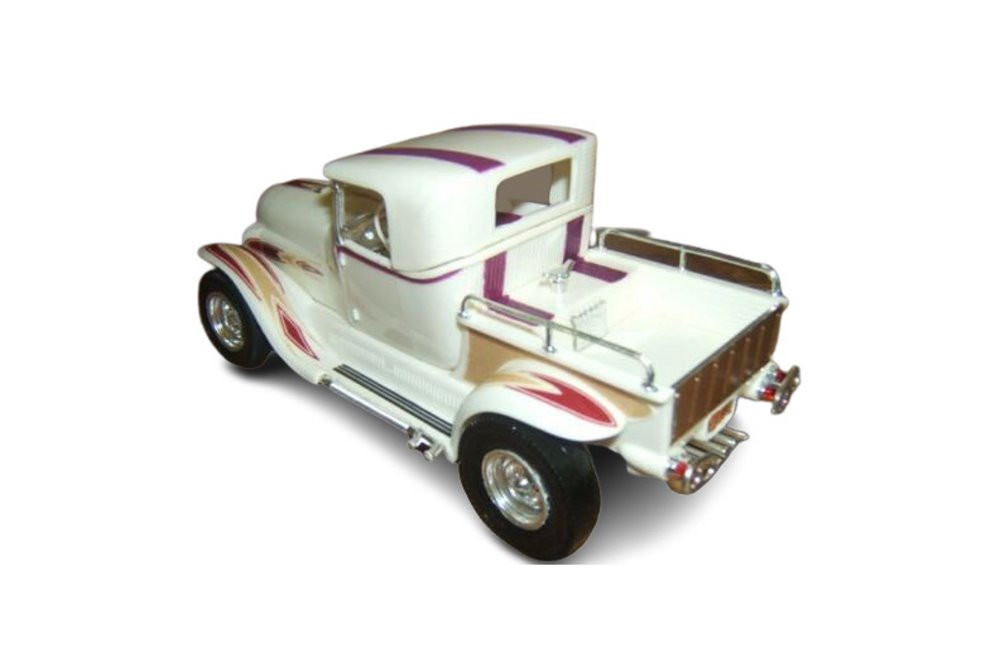 George Barris Ala Kart Pickup Truck, White - AMT AMT1330/12 - 1/25 Scale Plastic Model Kit