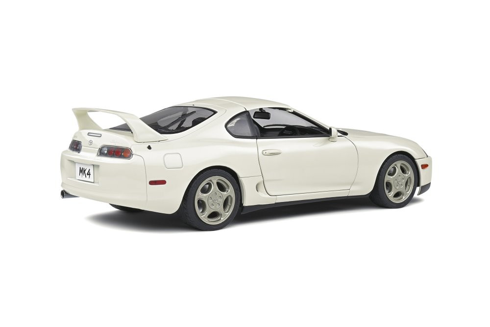 ワイルドスピード　1993 Toyota Supra 1/18 RACING CHAMPIONS 1/18 Fast & Furious 1993 TOYOTA SUPRA Die cast
