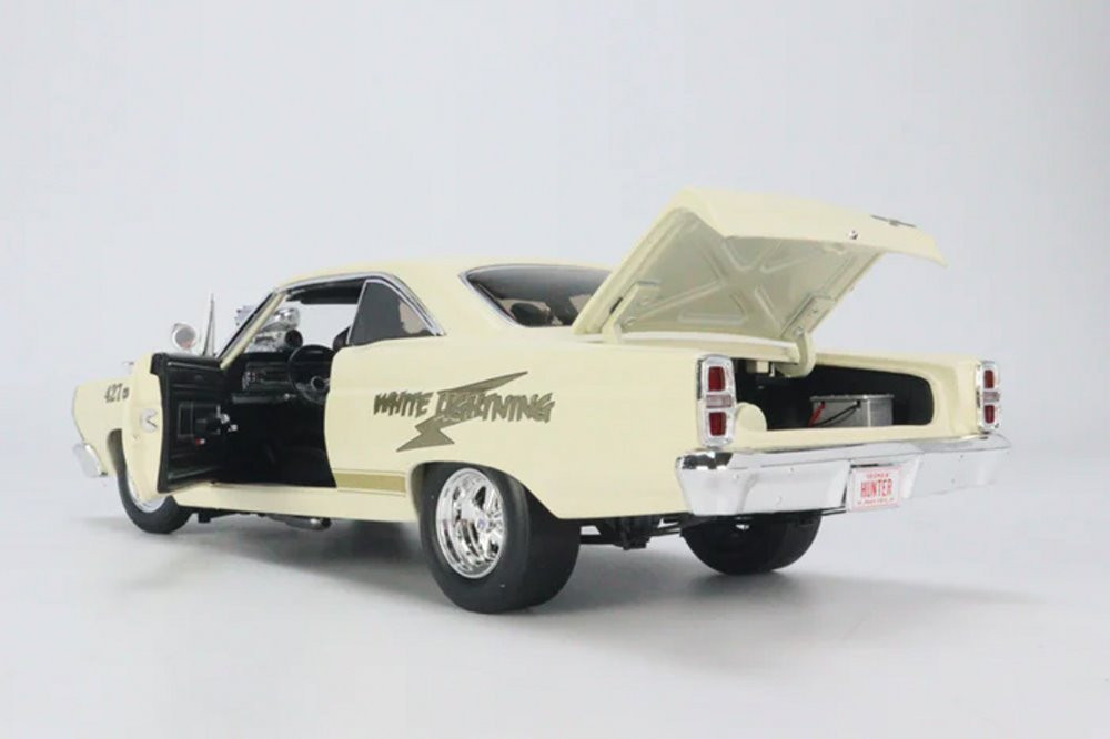 1967 Ford Fairlane - 427 SOHC White Lightning, Cream - Acme 18931 - 1/18  Scale Diecast Car