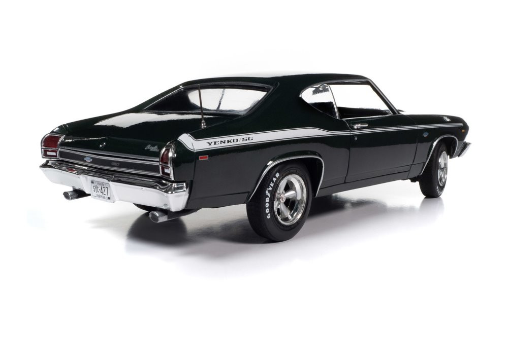 Yenko 1969 Chevy Chevelle, Fathom Green - Auto World AMM1283 - 1/18 Scale Diecast Model Toy Car