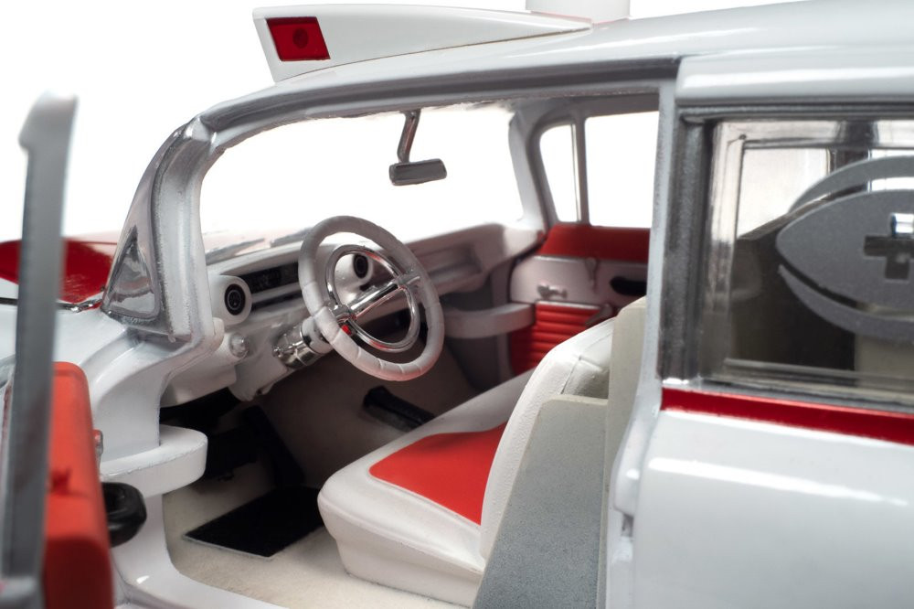 Modèle Réduit 1:18 Cadillac Eldorado Ambulance 1959 Avec Graphiques Shark - AUTOWORLD AW312-06, Neuf Dans Sa Boîte