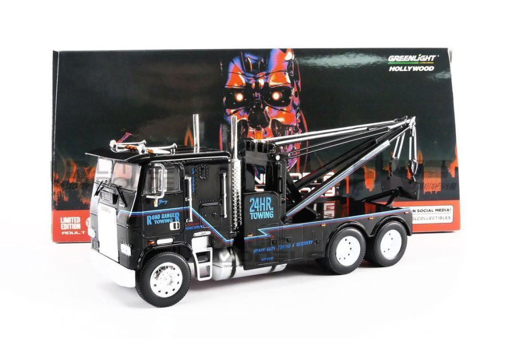 1984 Freightliner FLA 9664, The Terminator 2 - Greenlight 86627 - 1/43  Scale Diecast Model Toy Car