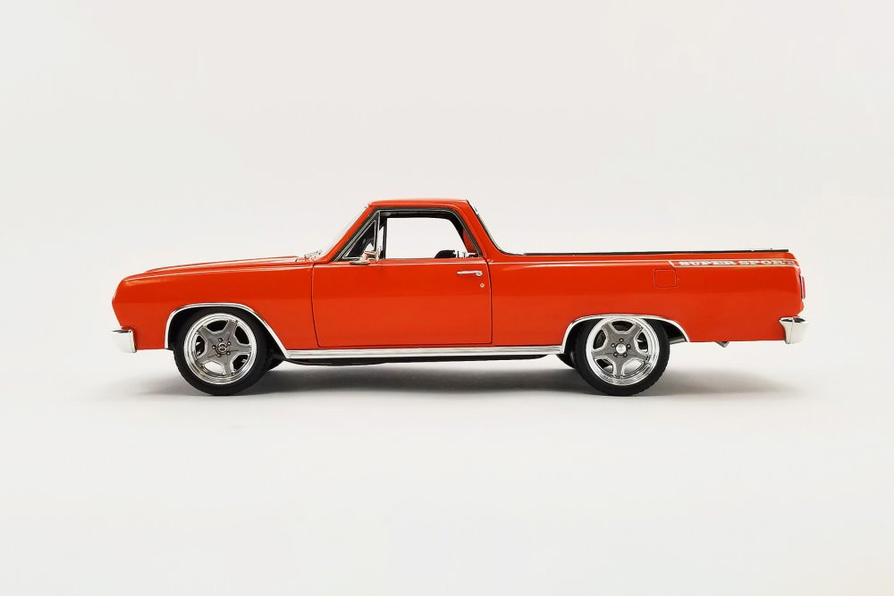 1965 Chevy El Camino SS Custom Cruiser, Orange - Acme A1805412 - 1/18 Scale Diecast Model Toy Car
