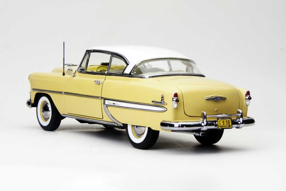 1953 Chevy Bel Air, Sun Gold Yellow - Sun Star 1608 - 1/18 Scale Diecast Model Toy Car