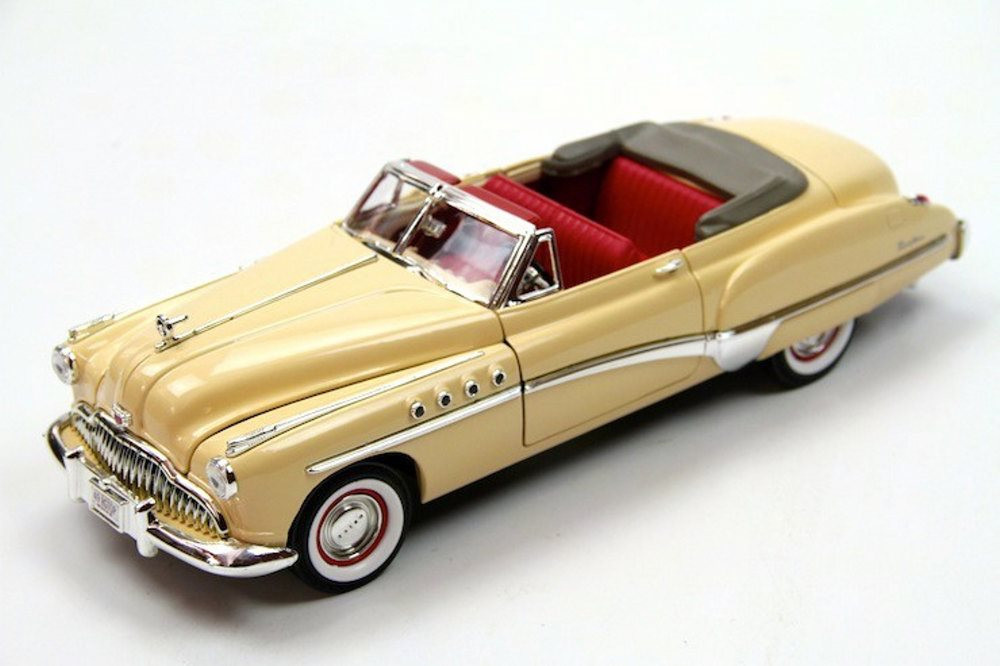 1949 Buick Roadmaster Convertible, Beige - Motormax 73116 - 1/18 scale  Diecast Model Toy Car