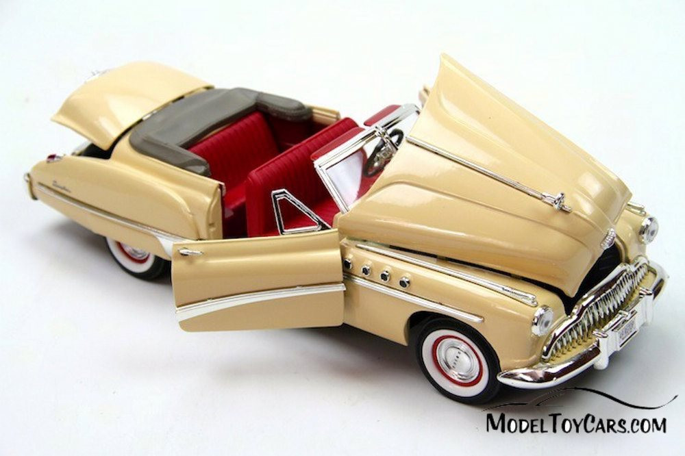 1949 Buick Roadmaster Convertible, Beige - Motormax 73116 - 1/18 scale  Diecast Model Toy Car