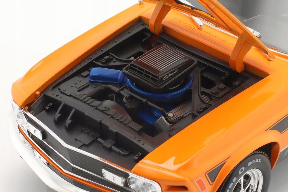 新品マイスト1/18 【Maisto】■1970年式Ford Mustang Mach 1/希少/■フォード/フェラーリ/BMW/ポルシェ/アウディ/オートアート/京商/他 1⁄18 Maisto 1970 Ford Mustang Mach 1 Mach I (Blue) Diecast Car Model