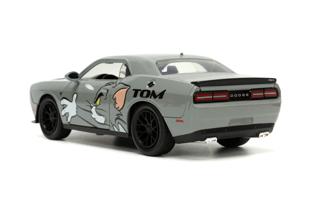 2015 Dodge Challenger w/Jerry Figure, Tom and Jerry - Jada